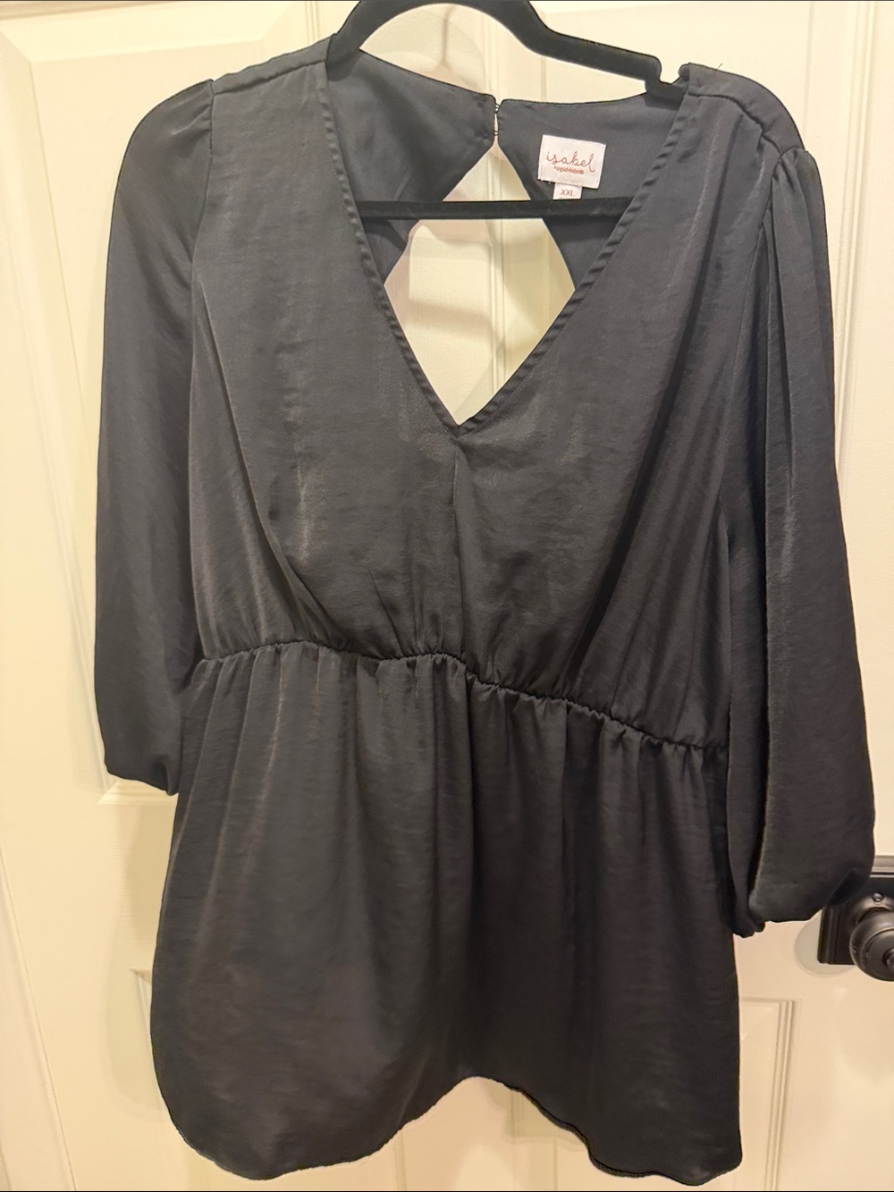 Ingrid & Isabel Black V-Neck Long Sleeve Waist Tunic